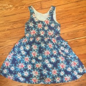 Cute and comfortable floral sundress